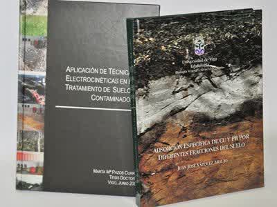 Encuadernación de tesis y trabajos académicos con forro impreso en Vigo